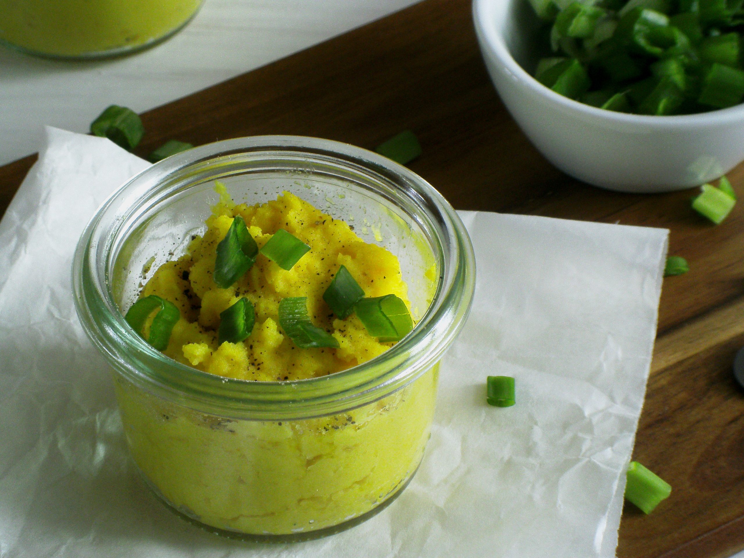 Rezepte - Dips & Aufstriche - gelbe Linsencreme mit Leinöl - vollwertig - clean eating - essen