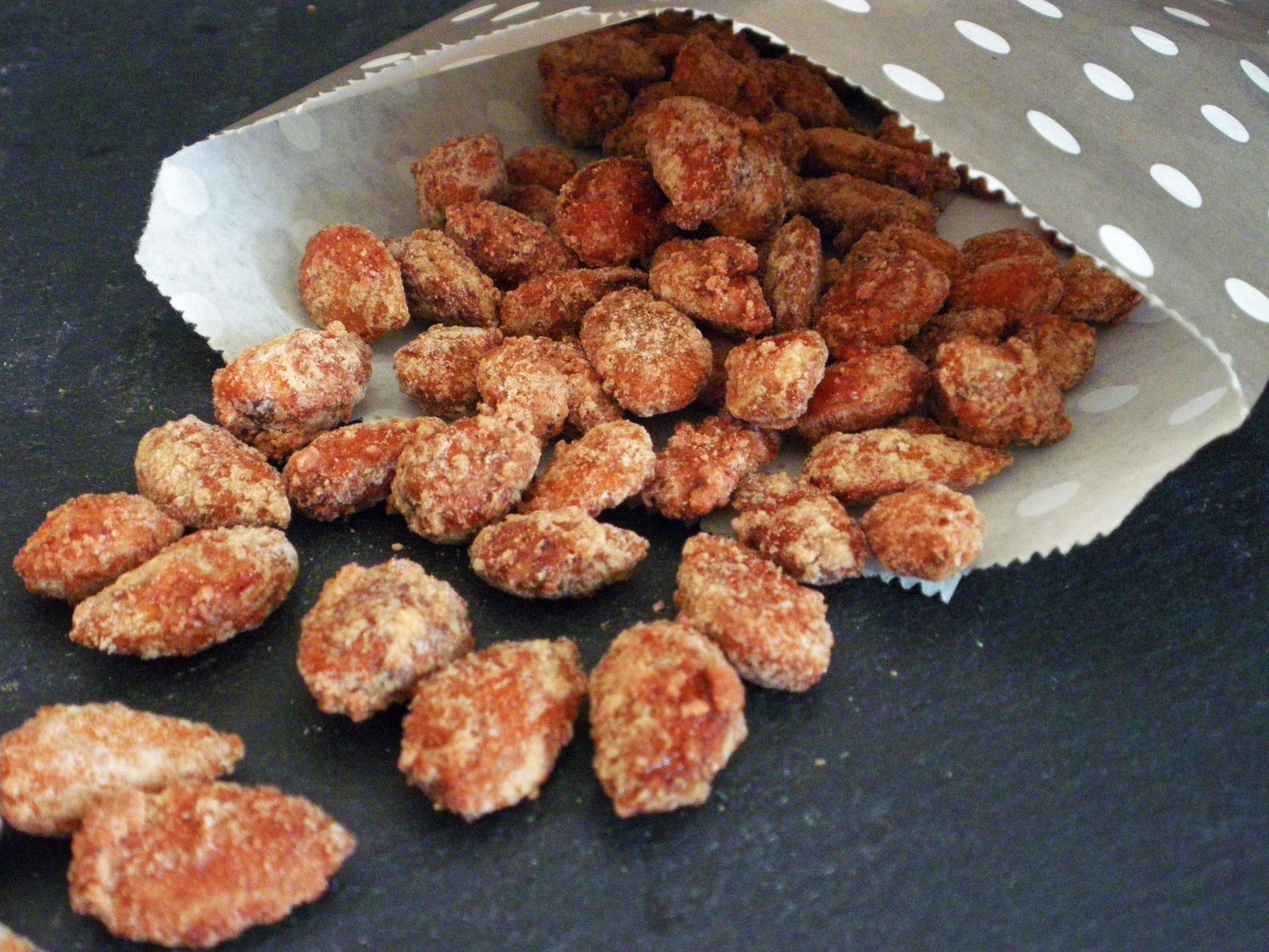 Rezepte - Snacks - gebrannte Mandeln - Weihnachten - Lebkuchen - glutenfrei