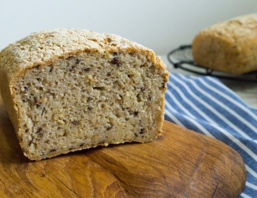 Rezepte - Brot - helles Mehrkornbrot - glutenfrei & veagn - clean baking