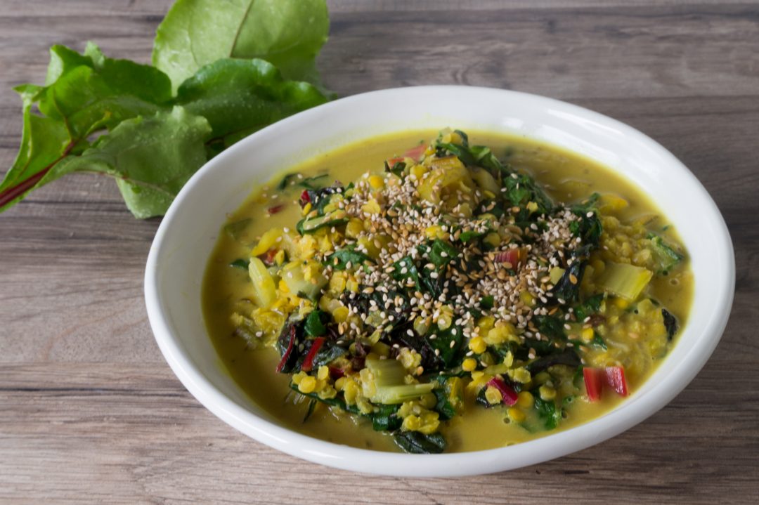 Rezepte - Eintopf - Gemüse - Curry mit Mangold und Linsen - clean eating glutenfrei