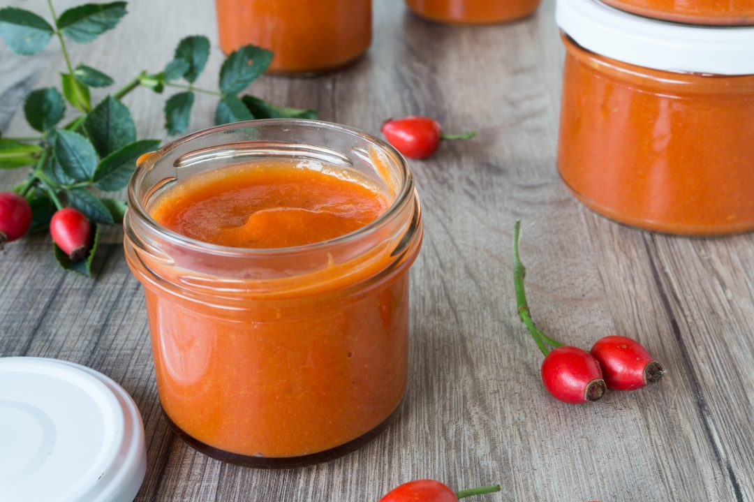Rezept für Hagebuttenmark - Einkochen - Bevorraten - Tomatenmarkersatz - histaminarm - glutenfrei - clean eating