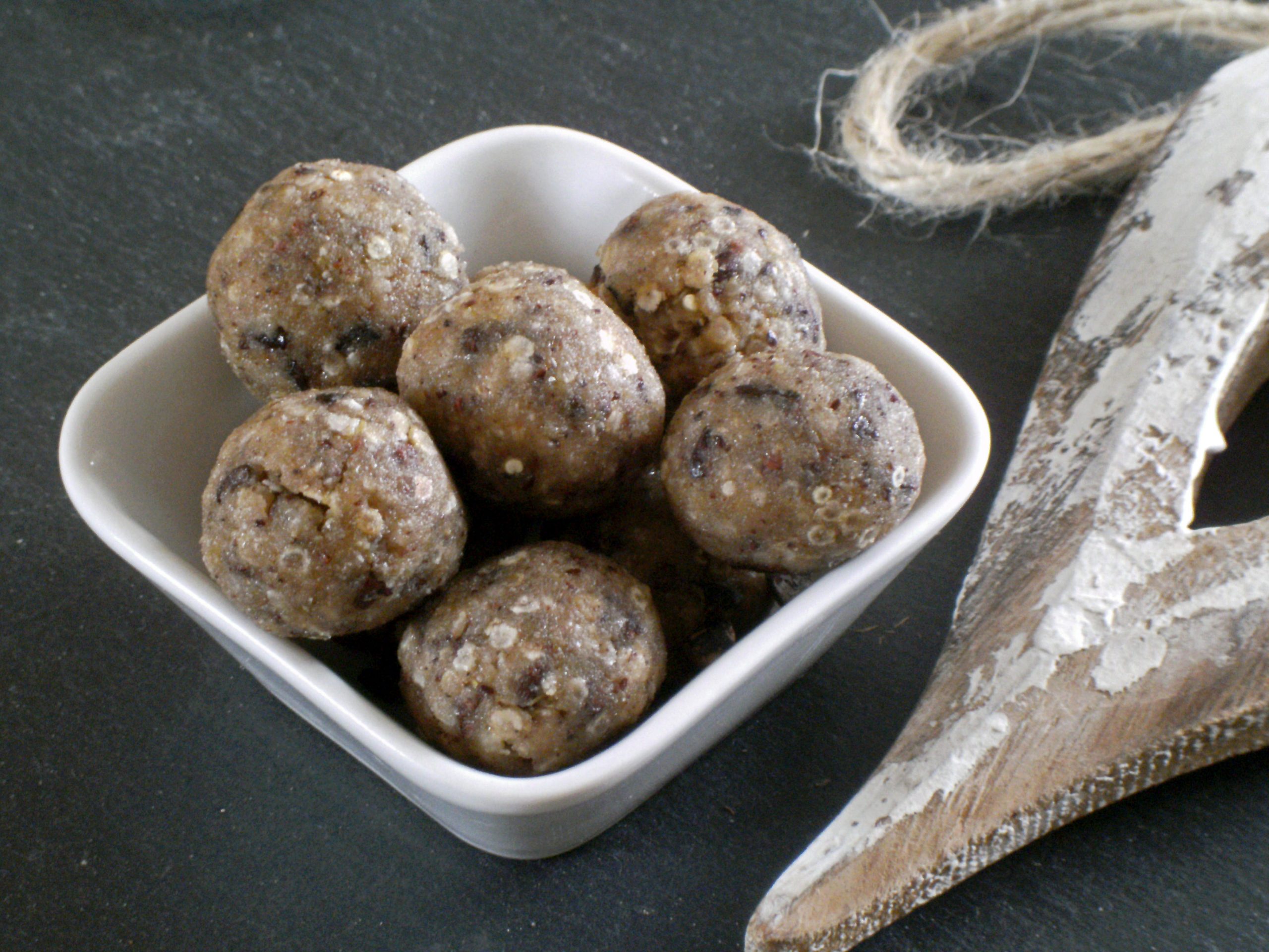 Rezepte - Snacks - Süßes - Cashew-Quinoa Kugeln - glutenfrei - vegan