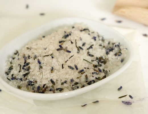 Anleitung für Lavendel Badesalz - DIY Entspannungsbad