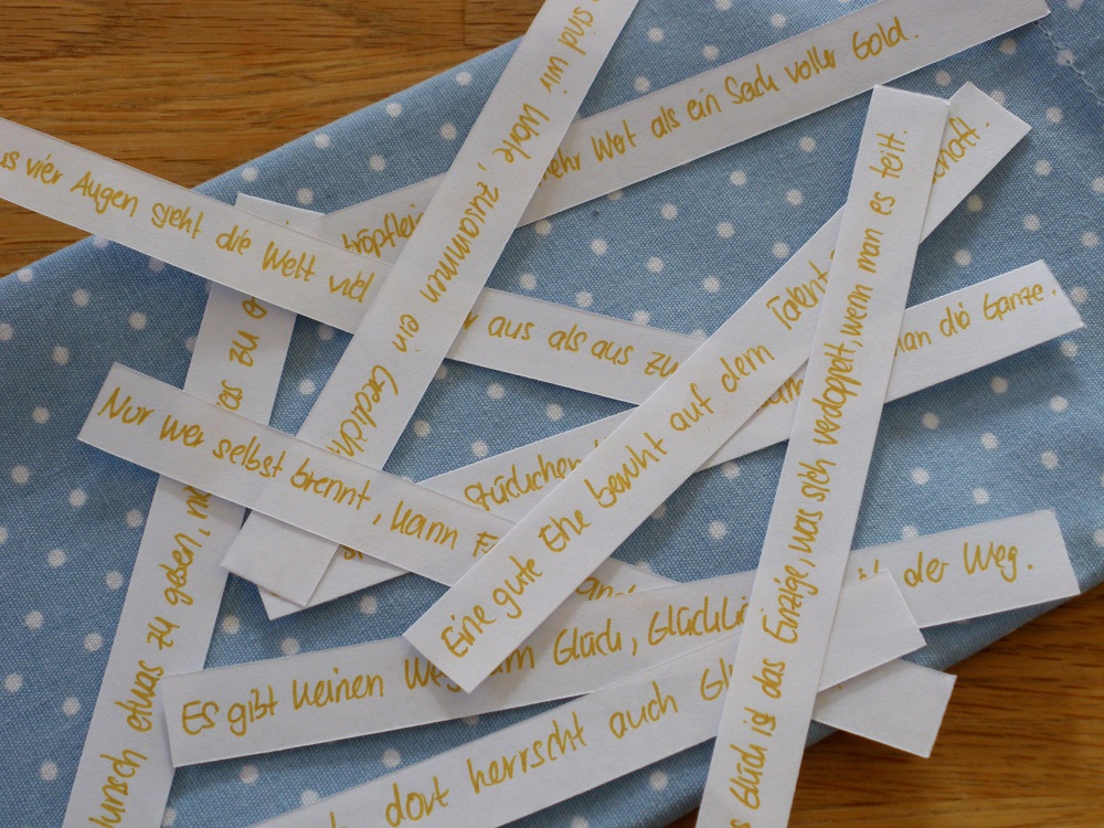 Rezept für Glückskekse - einfach selber machen - Geld hübsch verpacken